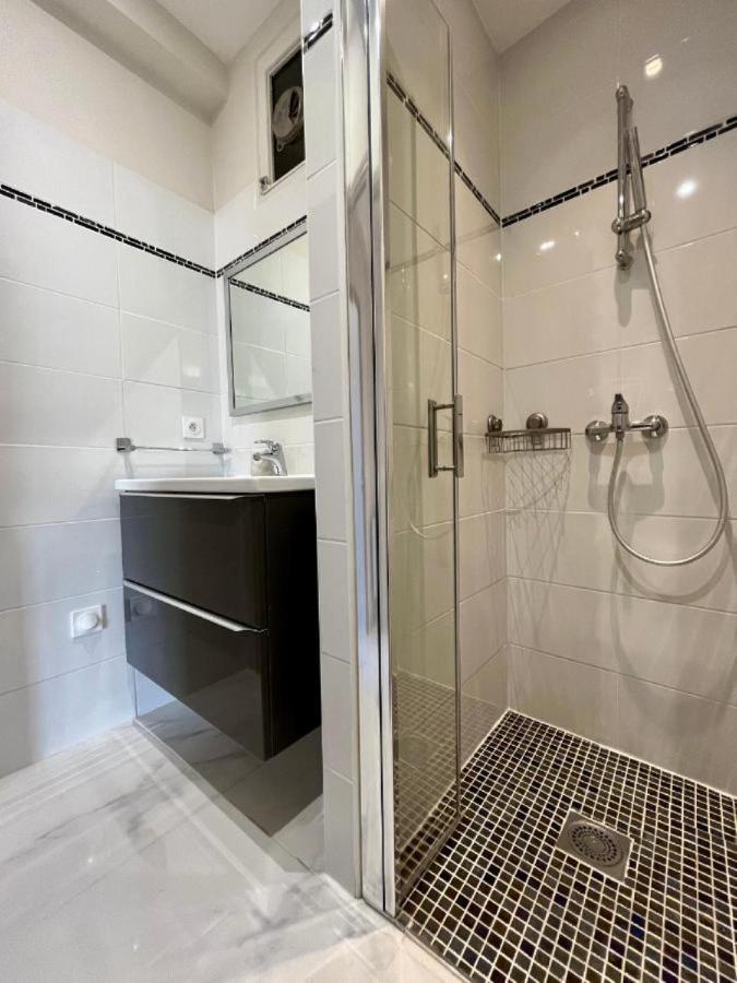Bright And Elegant Renovated Two Rooms - Near Suquet Cannes Kültér fotó