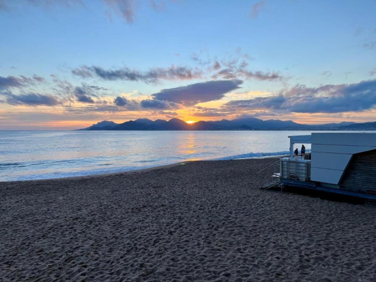 Bright And Elegant Renovated Two Rooms - Near Suquet Cannes Kültér fotó